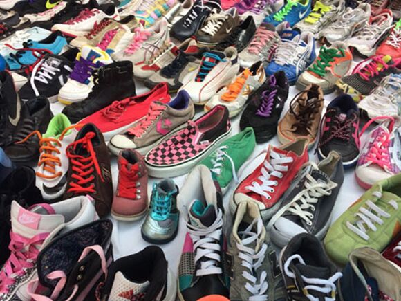 Sell used sneakers online on sale